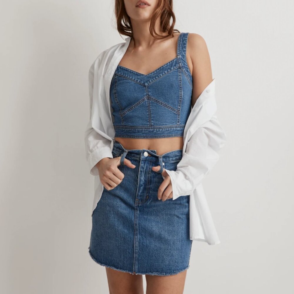 Madewell Denim Dolphin-Hem Mini Skirt in Harwell Wash - Size 28 - NWT